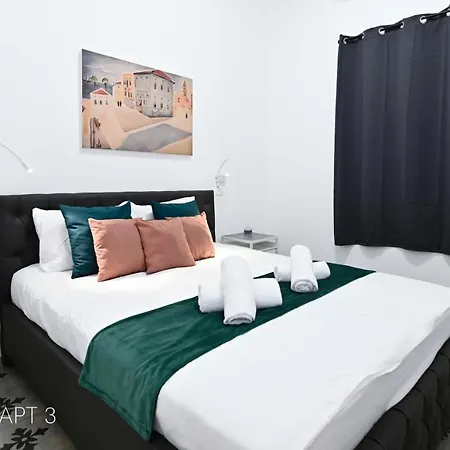 YalaRent Bazelet Apartments - for families&couples Tibériade Extérieur photo