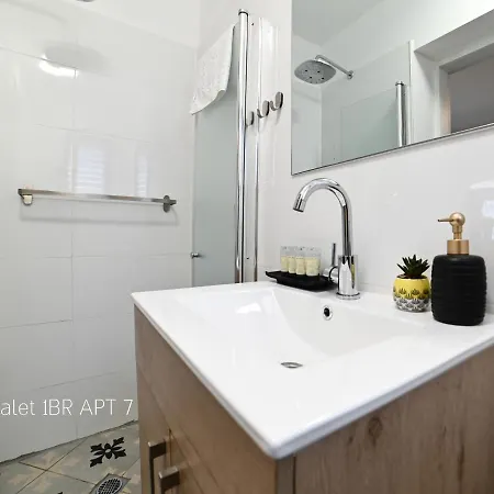 YalaRent Bazelet Apartments - for families&couples Tibériade Extérieur photo
