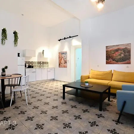 YalaRent Bazelet Apartments - for families&couples Tibériade Extérieur photo